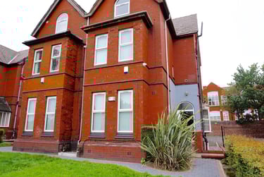 1 bed studio, 16 Eccles Old Road, City Centre, Salford, M67AF - Image 6